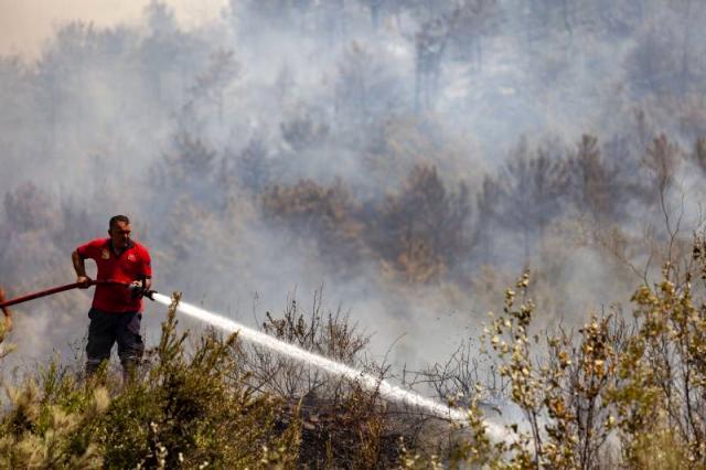 Büyükşehir İtfaiye Ekipleri Canla Başla Görev Başında