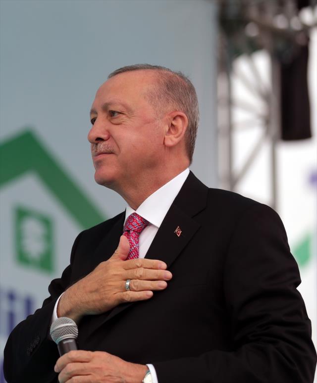 Cumhurbaşkanı Erdoğan, "Önümüzde 2 hedef var" diyerek müjdeyi verdi: 2023'e kadar milletimizin hizmetine sunacağız
