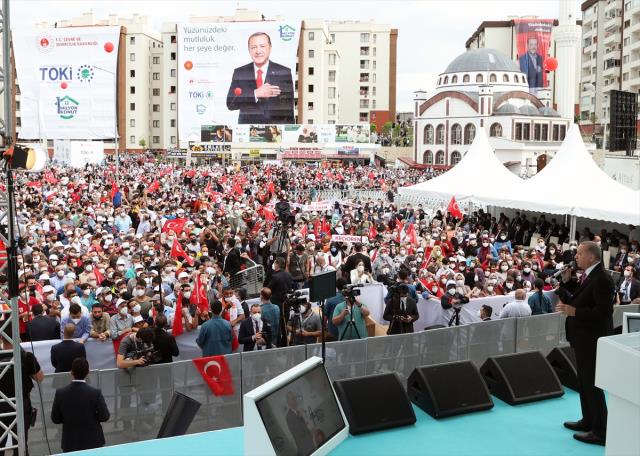 Cumhurbaşkanı Erdoğan, "Önümüzde 2 hedef var" diyerek müjdeyi verdi: 2023'e kadar milletimizin hizmetine sunacağız