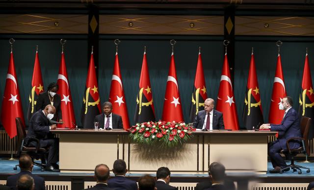 Cumhurbaşkanı Erdoğan: "Türkiye, terörle mücadelede kendisini ispatlamış bir ülke olarak, Angola'nın yanında yer alacaktır"