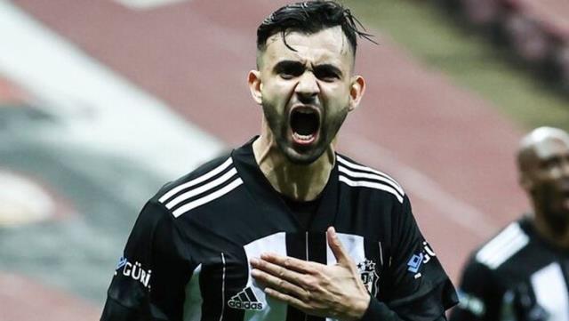 Ghezzal'ın babasından transfer açıklaması: Galatasaray'ın teklifini kabul etmedik, yüzde 100 Beşiktaş'ta devam edecek