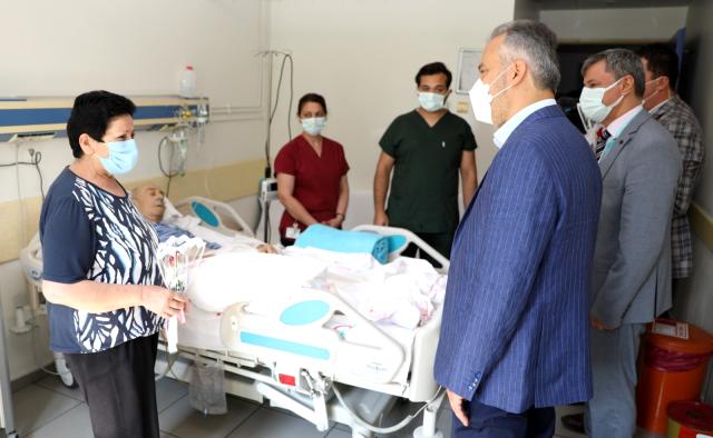 Huzurevi ve hastanede bayram