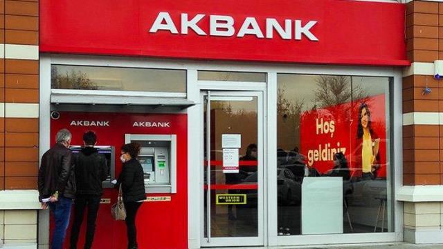 Son dakika: 2 gün boyunca hizmet veremeyen Akbank&#039;ın Genel Müdürü&#039;nden ilk açıklama: Siber saldırı yaşanmadı, kişisel veriler güvende