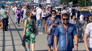 Dünya Türkiye'yi konuşuyor! Vaka sayılarında yaşanan artış Reuters'ın gündemine oturdu