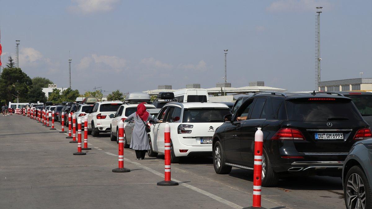 Almanya&#039;ya dönen gurbetçi: Oralarda hiçbir şeyin tadı yok