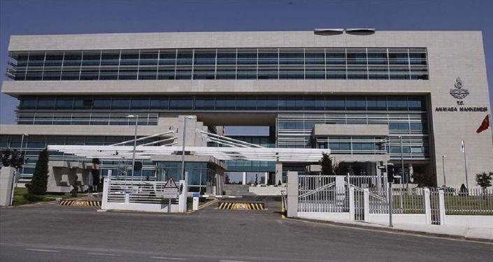 AYM’den ‘örgüt üyesi olmadan örgüt adına suç işleme’ cezası için pilot karar