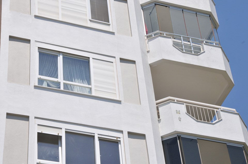 Azra Gülendam Haytaoğlu'nun katilinin komşuları konuştu: 3 gün boyunca kötü bir koku vardı