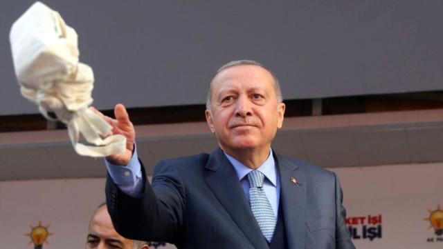 Financial Times'tan orman yangınları yorumu: 'Erdoğan baskı altında'