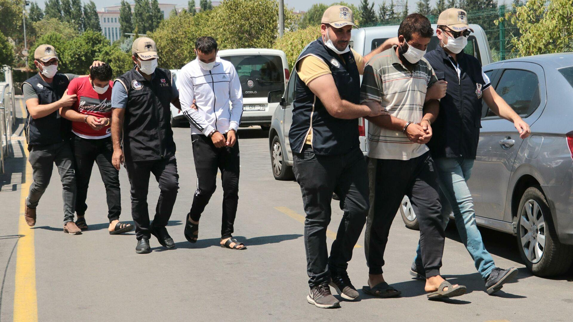 IŞİD&#039;linin cep telefonundan &#039;canlı bomba yeleği yapımı&#039; videoları çıktı