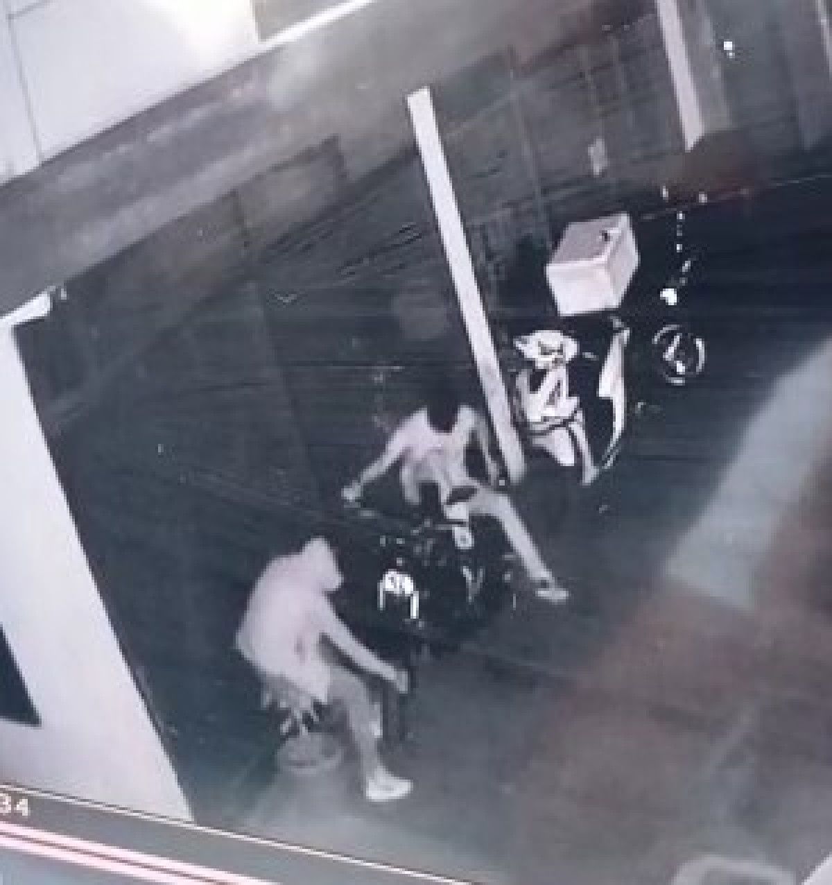 Kağıthane'deki motosiklet hırsızları, kameraya yansıdı