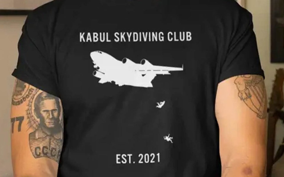 Skandal tişörtler satıştan kalktı