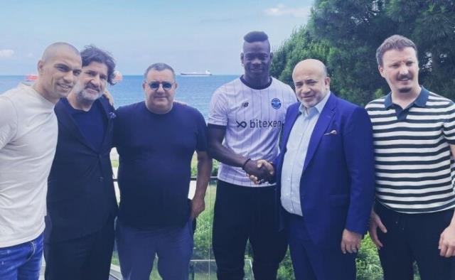 Son Dakika: Adana Demirspor, Teknik Direktör Samet Aybaba ile yolları ayırdı