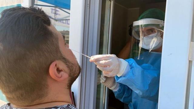 Devlet ve üniversite hastanelerinde ücretsiz PCR testleri yapılacak