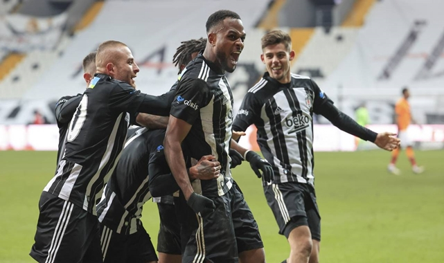 Süper Lig&#039;in 3. Haftasında Beşiktaş evinde Fatih Karagümrük&#039;ü ağırlıyor