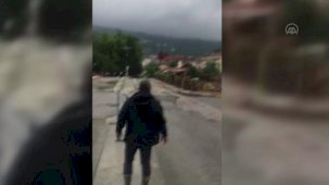 Bozkurt Belediye Başkanı Muammer Yanık'ın selden kurtulduğu görüntüler