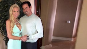 Yetişkin film yıldızını ses kayıtları yaktı! Karısının boynundan tutup, "Senin hatan" diyerek tecavüz etti