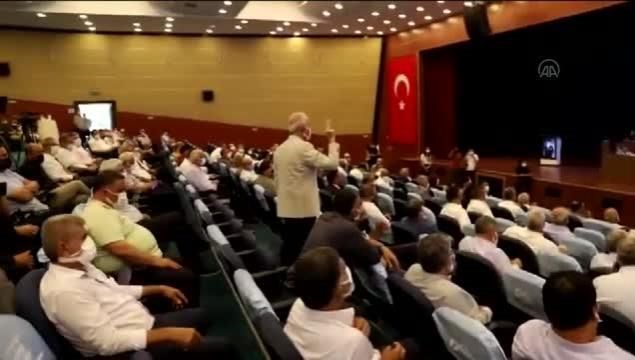 Akdeniz Belediye Başkanı Gültak&#039;tan meclis toplantısında mikrofonunun kapatılmasına ilişkin açıklama