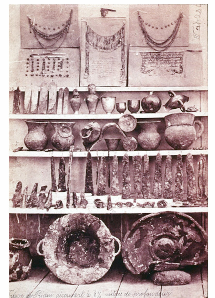 Belgeler ışığında Troya kazılarının 150 yıllık hikayesi