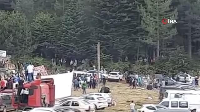 Boğalar seyircilerin arasına daldı kalabalık alkış tuttu