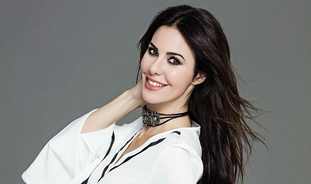 Defne Samyeli hastalığı atlattı güzel haberi takipçileriyle paylaştı