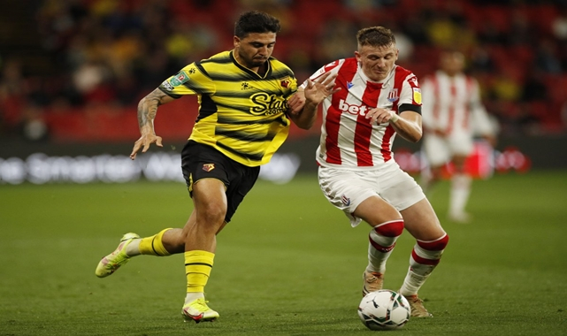 Milli futbolcu Ozan Tufan Yeni takımıyla İlk Kez Sahaya Çıktı !