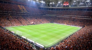 Hasret sona eriyor Sarı-Kırmızılı taraftarlar tam 124 gün sonra bu statta takımla buluşacak