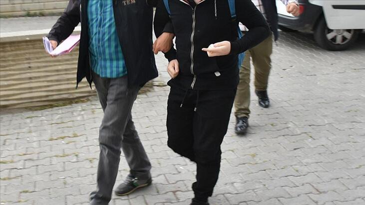 İzmir&#039;de yurt dışına kaçmaya çalışan 6 FETÖ şüphelisi yakalandı