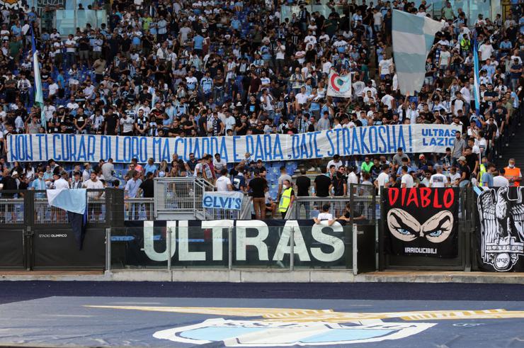 Lazio tribünlerinden Galatasaray maçı sonrası Strakosha'ya destek