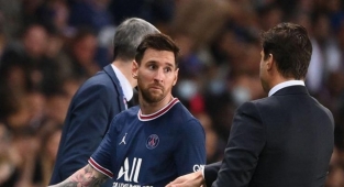 Lionel Messi Metz maçında sakatlığı nedeniyle oynayamayacak