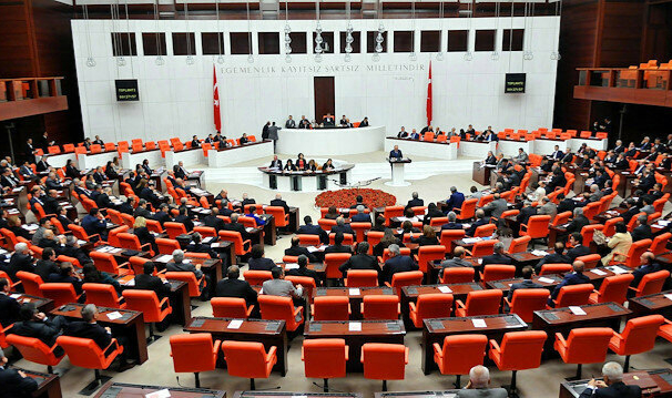 Meclis 2 buçuk aylık tatilin ardından çalışmalarına yeniden başlayacak