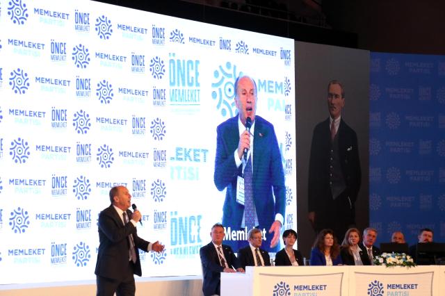 Memleket Partisi Genel Başkanı Muharrem İnce, cumhurbaşkanı adayı olacağını açıkladı