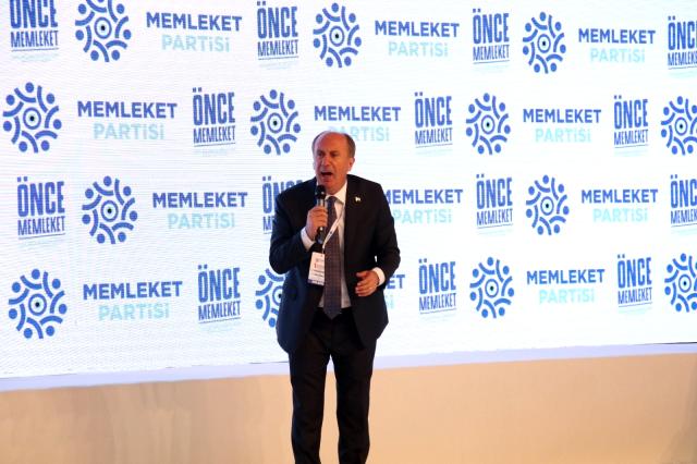 Memleket Partisi Genel Başkanı Muharrem İnce, cumhurbaşkanı adayı olacağını açıkladı