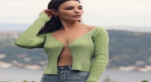 Ünlü oyuncu Hazal Filiz Küçükköse Demet Özdemir'e özendi