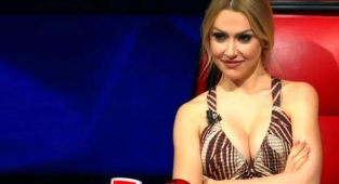 Ünlü şarkıcı Hadise O Ses Türkiye'de olmayacak