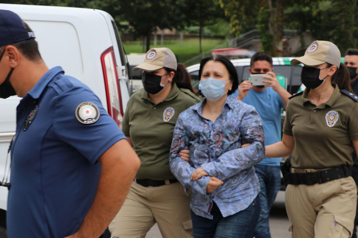 Ankara'da evinin bahçesinde köpek ölüleri bulunan kadın tahliye edildi