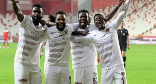 Atakaş Hatayspor 100 bin Euro yüzünden transfer yasağı aldı