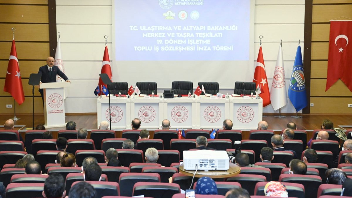 Bakan Karaismailoğlu: Kadın adaylar için iş alanı sınırlaması kalktı