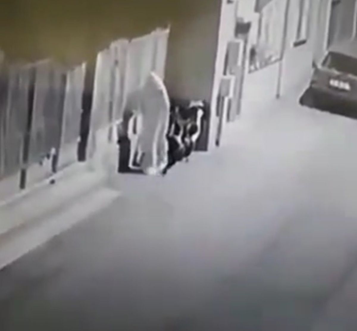 Bursa'da hayalet motosiklet hırsızı kamerada