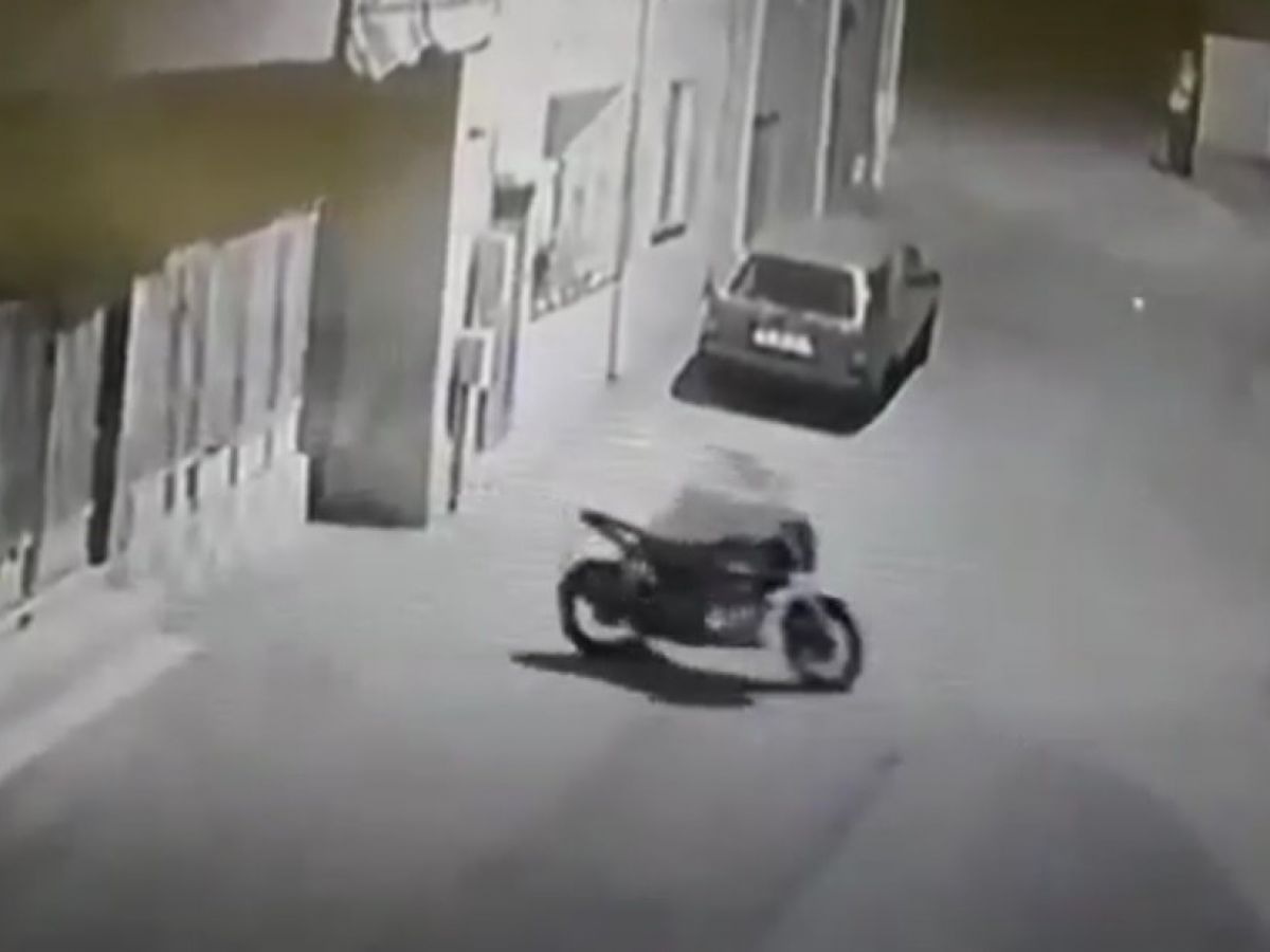 Bursa'da hayalet motosiklet hırsızı kamerada