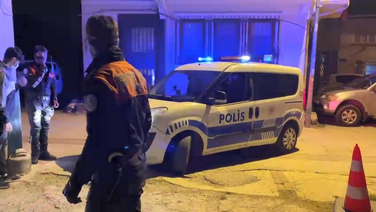 Eşi Kendisinden İzin Almadan Çarşıya Gitti Diye Kan Döktü!