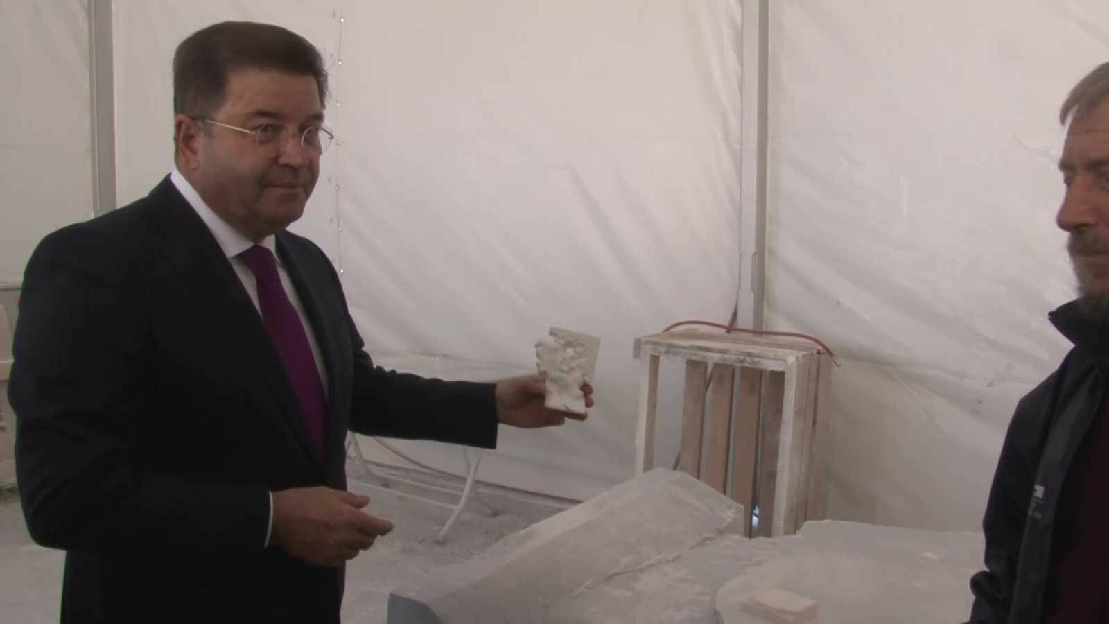 CHP'nin heykel sevdası boyut atladı: Her mahalleye bir heykel