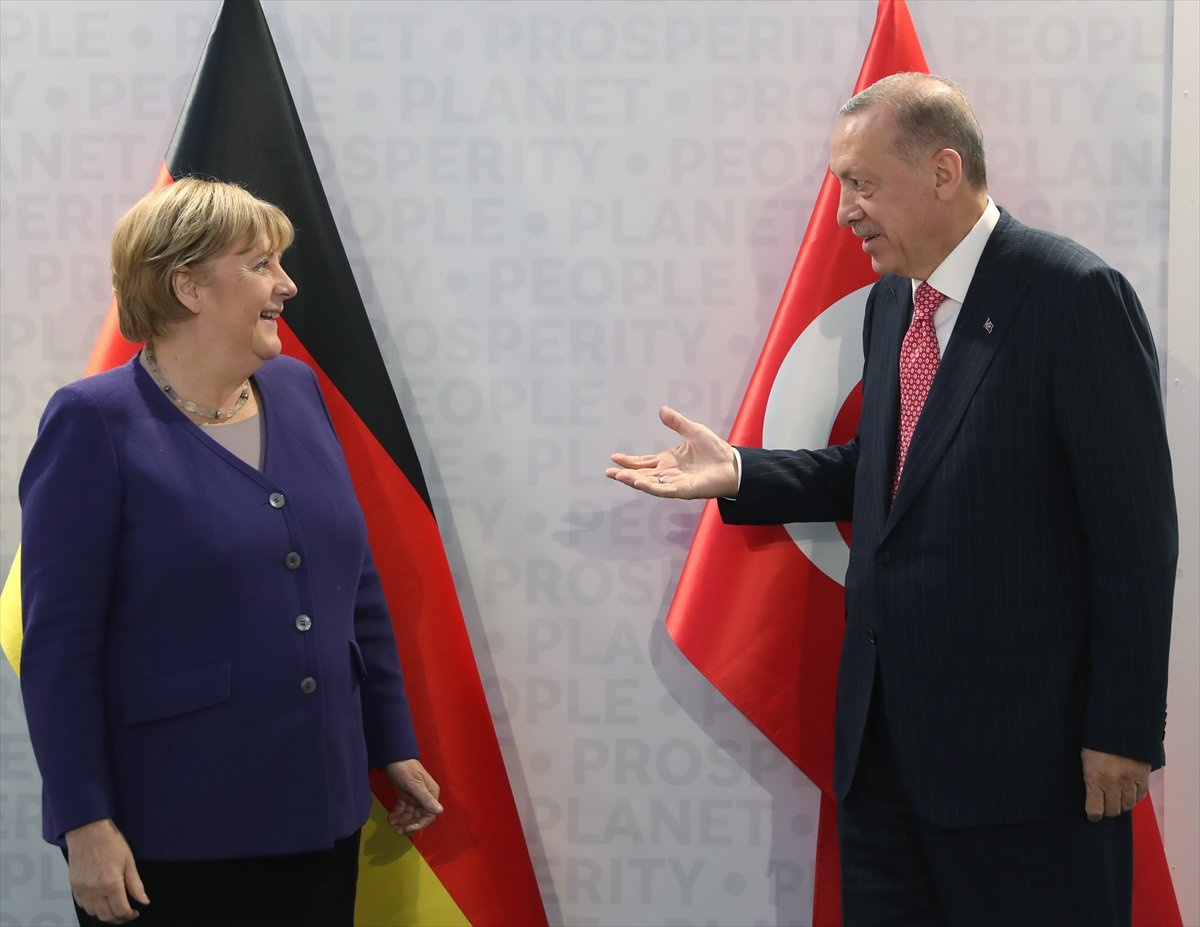 Cumhurbaşkanı Erdoğan, G20'de Angela Merkel'i kabul etti
