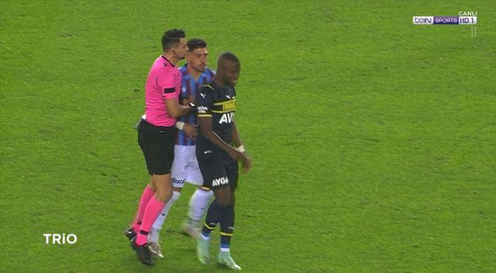 Deniz Çoban Trabzonspor-Fenerbahçe maçını değerlendirdi: Kim Min Jae'nin pozisyonu kırmızı kart mı?