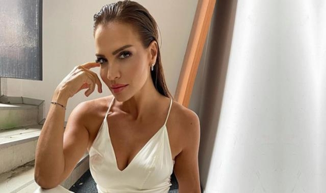 Ebru Akel: Op. Dr. Melih Gündüz ile aşk yaşamaya başladı