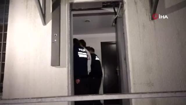 Gürcistan halkı yerel seçim için sandık başında