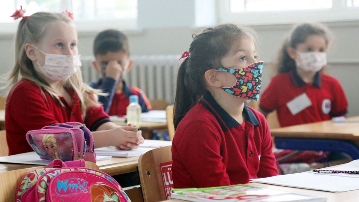 İlköğretim ve liselerde karantina süresi değişti! Karantina süresi kaç gün oldu?