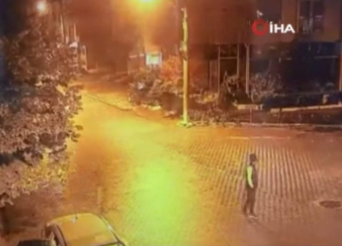 Hırsızlar Gece Mesaisindeydi! 22 Adet Cep Telefonu Çaldılar