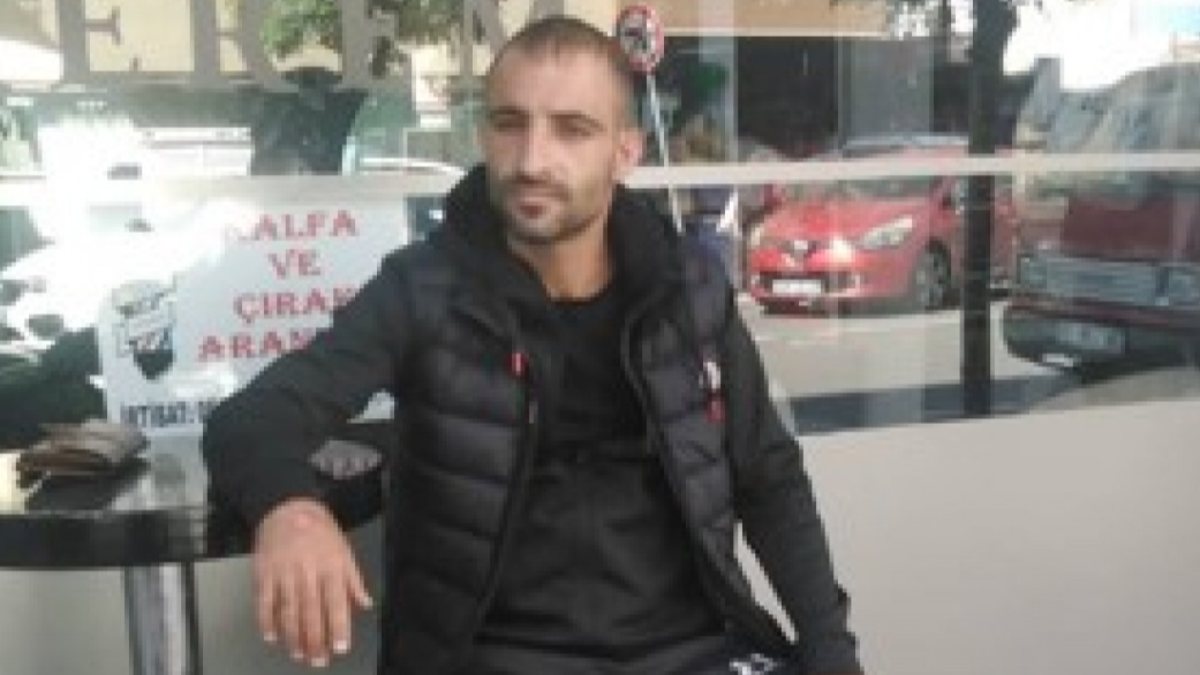 Küçükçekmece'deki ağabey, kardeşiyle arkadaş olan evsizi öldürdü