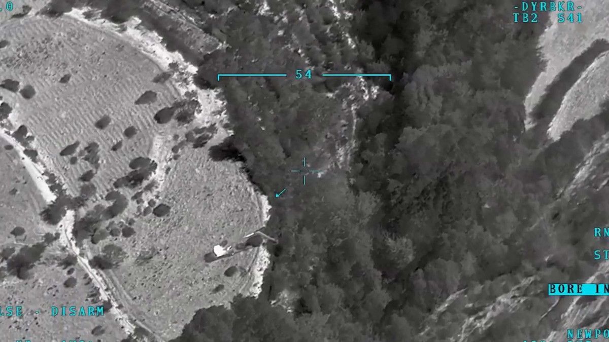 Mardin'de 2 teröristin etkisiz hale getirilme anı UÇBEY İHA kamerasında