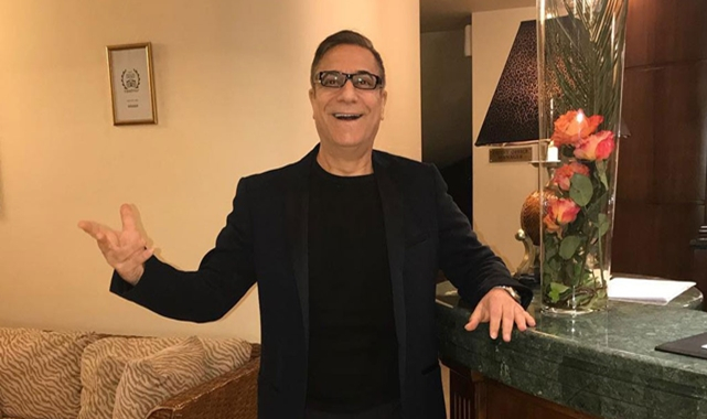 Mehmet Ali Erbil katıldığı bir galada ödül alırken konu üzerinden sözler söylemeye devam etti